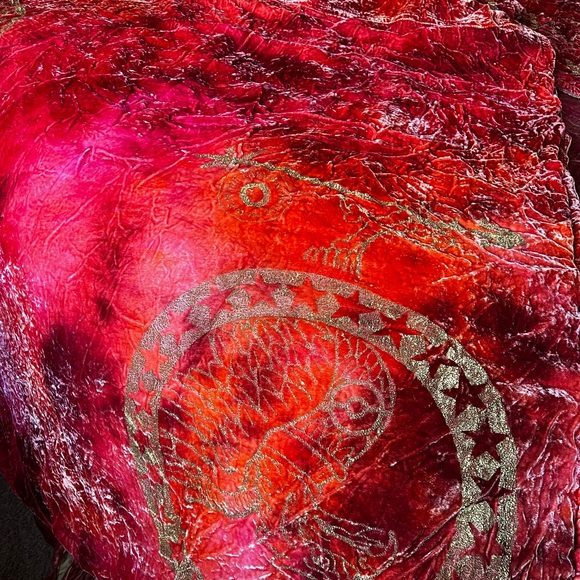 ✨THE PEOPLE OF THE LABYRINTHS✨ Huge Custom Comforter! 8ft x11ft Reversible - Picture 9 of 14